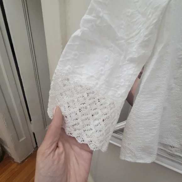 Gap‎ Floral Embroidered Eyelet White Blouse M EUC Cottagecore Preppy Boho - Picture 4 of 7